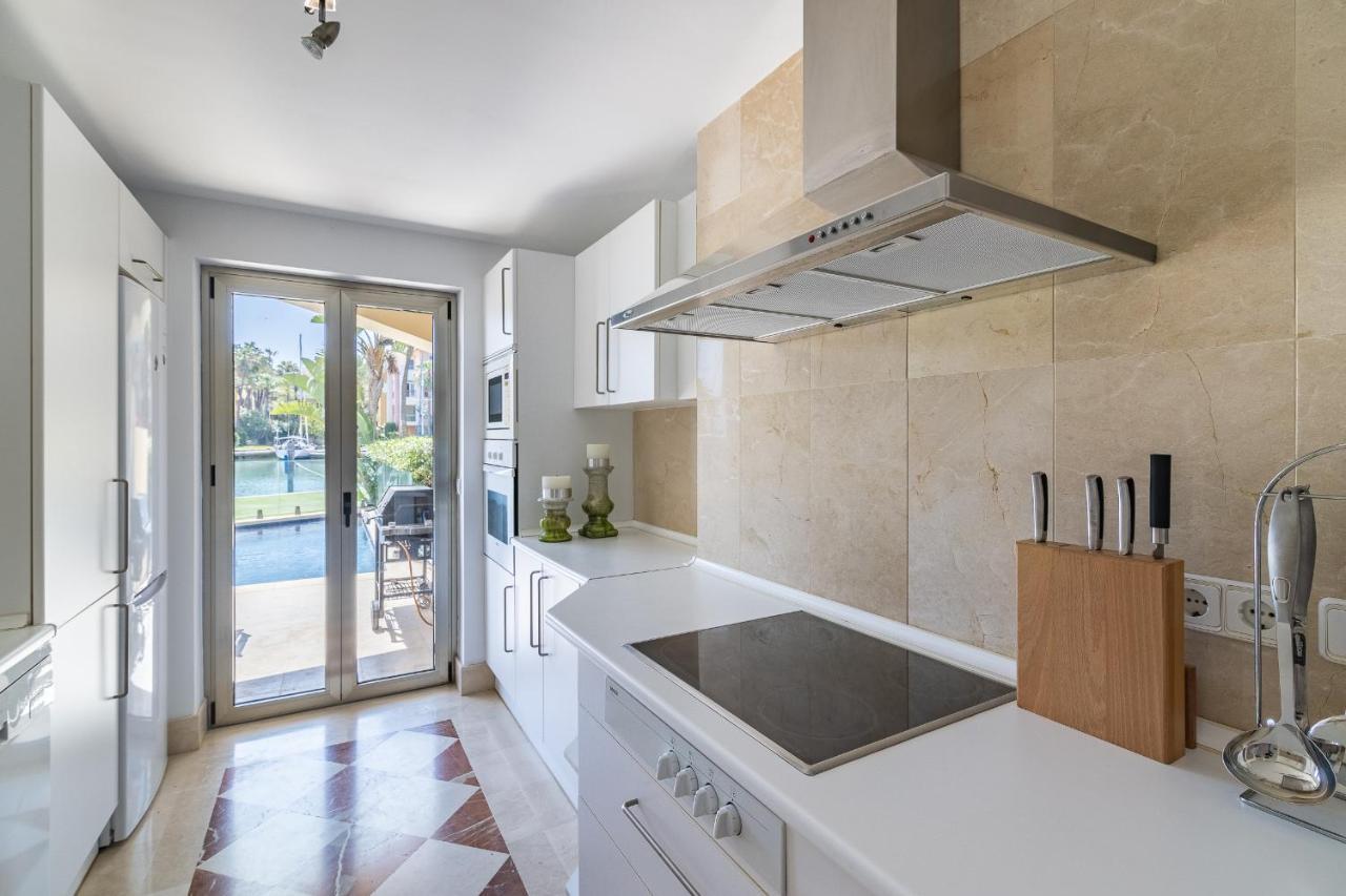Waterside In Sotogrande Marina With Private Pool Apartamento San Roque (Andalucia)