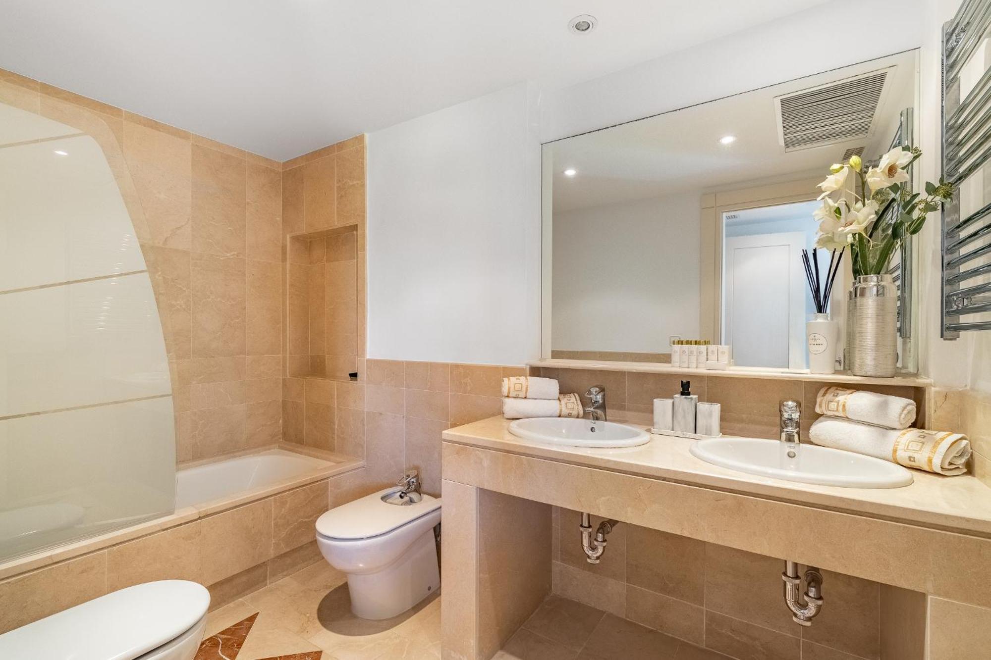 Waterside In Sotogrande Marina With Private Pool * San Roque (Andalucia)