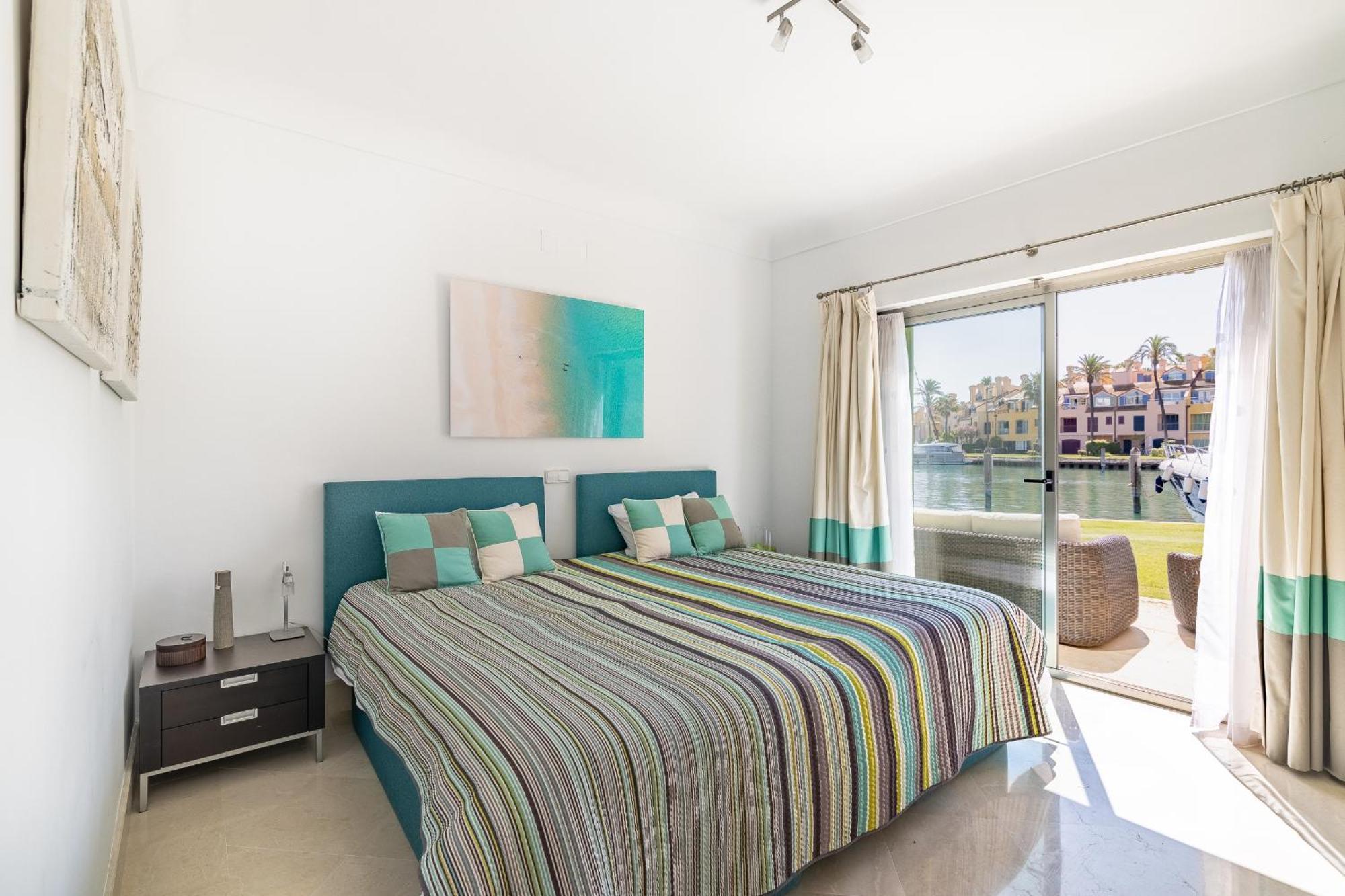 Apartamento Waterside In Sotogrande Marina With Private Pool San Roque (Andalucia)